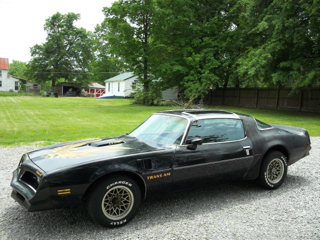 1977 Pontiac TRANS AM 4dr Sdn V6 CXL