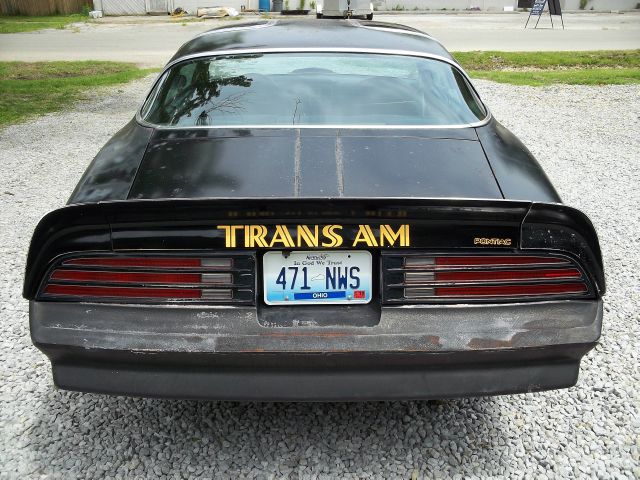 1977 Pontiac TRANS AM 4dr Sdn V6 CXL