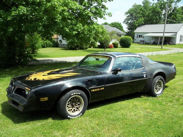 1977 Pontiac TRANS AM 4dr Sdn V6 CXL