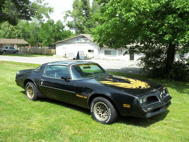 1977 Pontiac TRANS AM 4dr Sdn V6 CXL