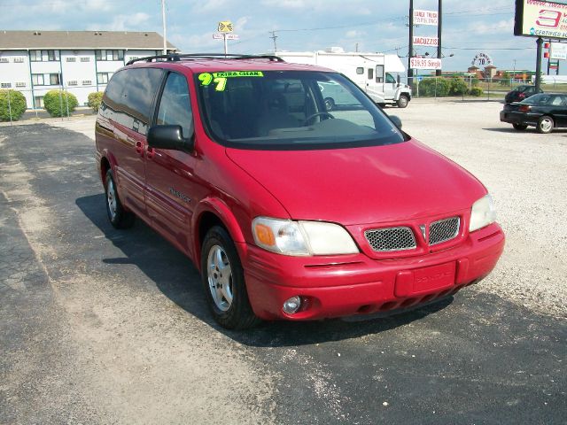 1997 Pontiac Trans Sport 2WD 2dr Supercab 126