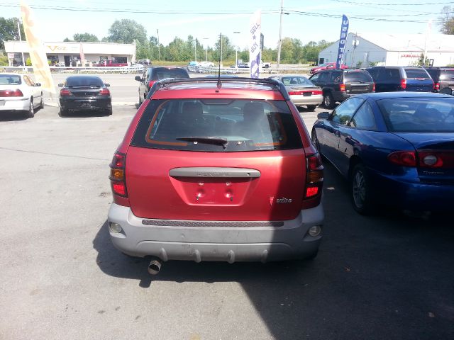 2003 Pontiac Vibe Base