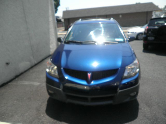 2003 Pontiac Vibe Base