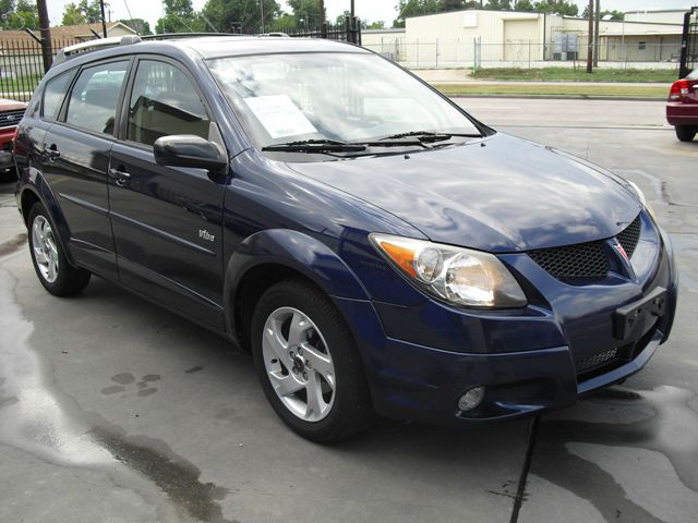 2003 Pontiac Vibe Base