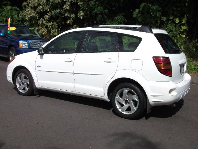 2003 Pontiac Vibe Base