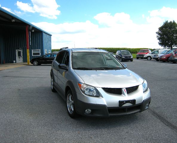 2004 Pontiac Vibe Base