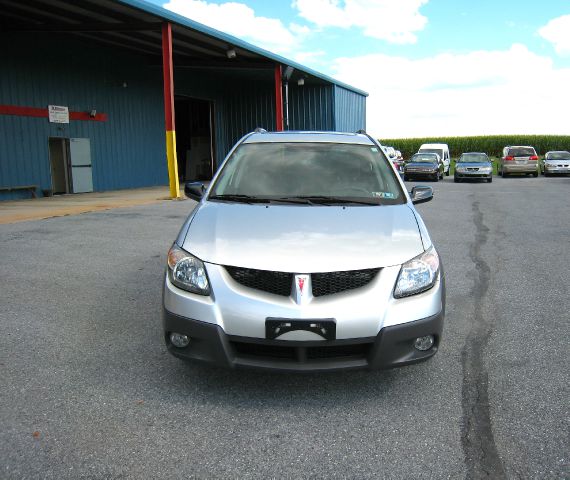 2004 Pontiac Vibe Base