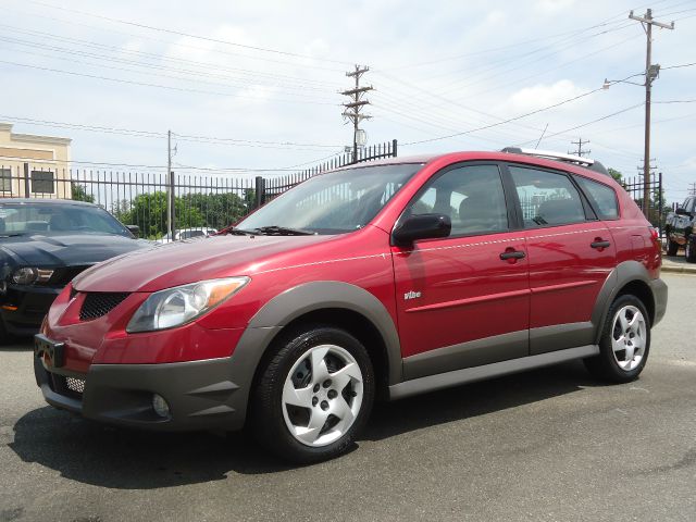 2004 Pontiac Vibe Base