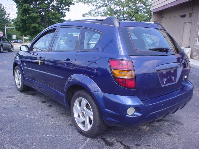 2004 Pontiac Vibe XLS 4WD Luxury W/navigation