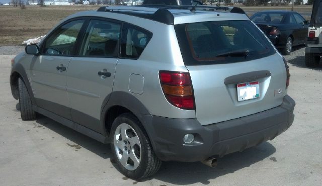 2004 Pontiac Vibe Base