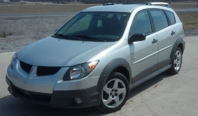 2004 Pontiac Vibe Base