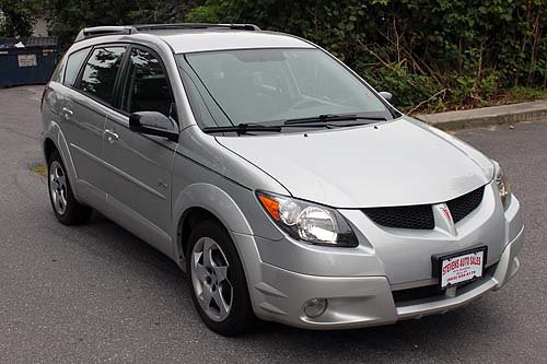 2004 Pontiac Vibe Base