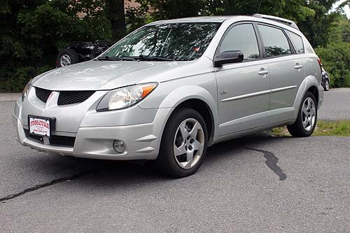 2004 Pontiac Vibe Base