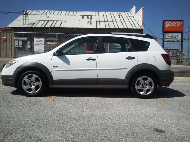 2005 Pontiac Vibe Base