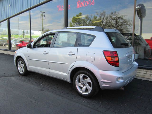 2005 Pontiac Vibe Base