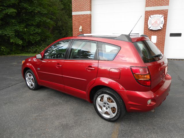 2005 Pontiac Vibe Unknown