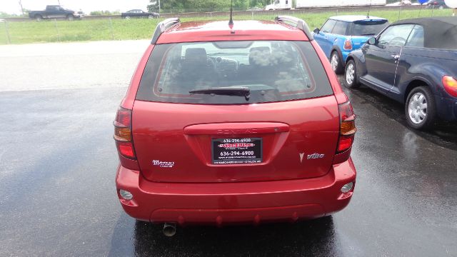 2005 Pontiac Vibe Unknown