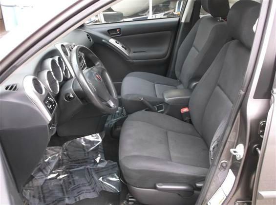 2005 Pontiac Vibe Base