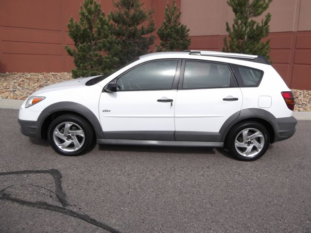 2005 Pontiac Vibe Base