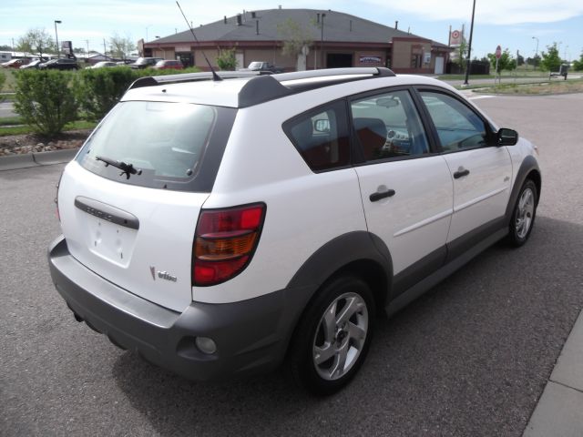 2005 Pontiac Vibe Base