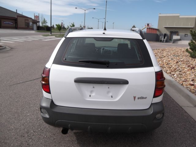 2005 Pontiac Vibe Base