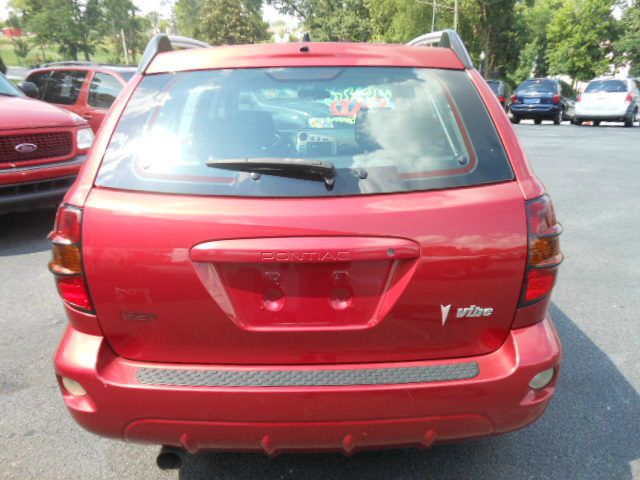 2005 Pontiac Vibe Base