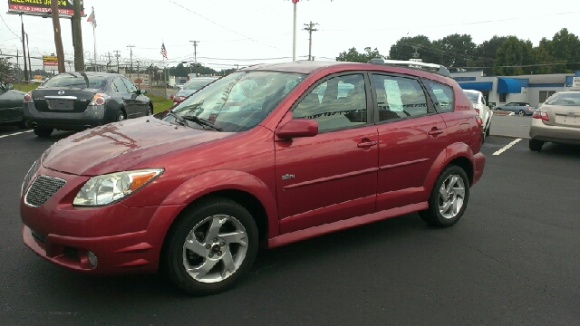 2006 Pontiac Vibe Base