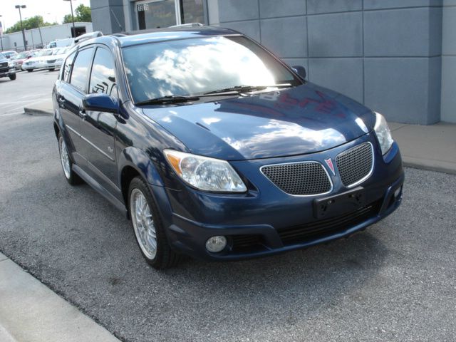 2006 Pontiac Vibe Base