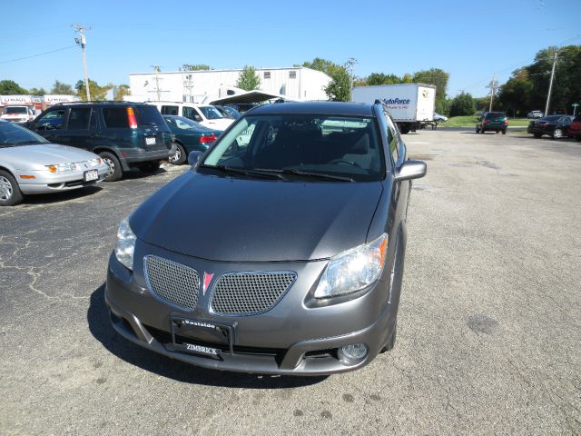 2006 Pontiac Vibe Base