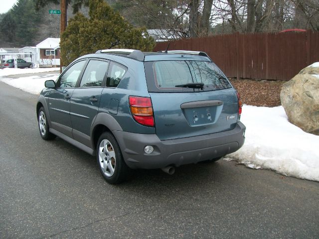 2006 Pontiac Vibe Touring Chrome Wheel Leather