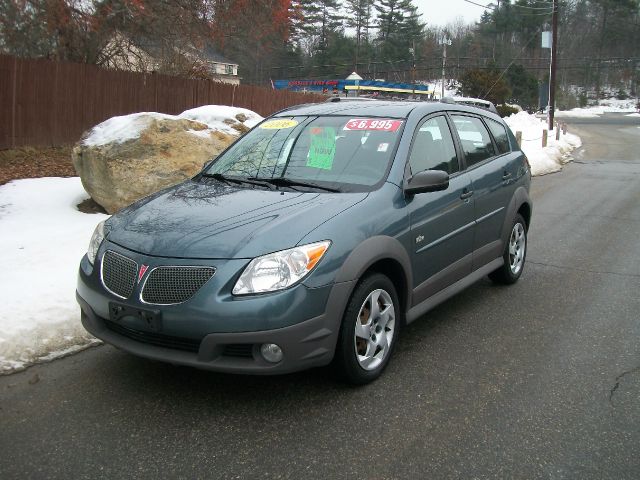 2006 Pontiac Vibe Touring Chrome Wheel Leather