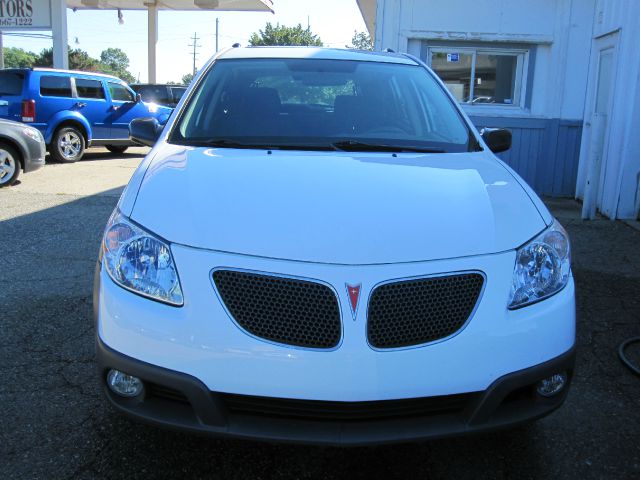 2006 Pontiac Vibe Base