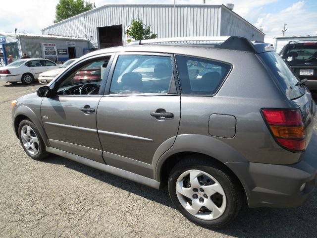 2006 Pontiac Vibe Base