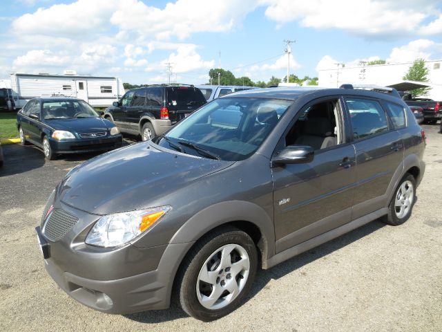 2006 Pontiac Vibe Base