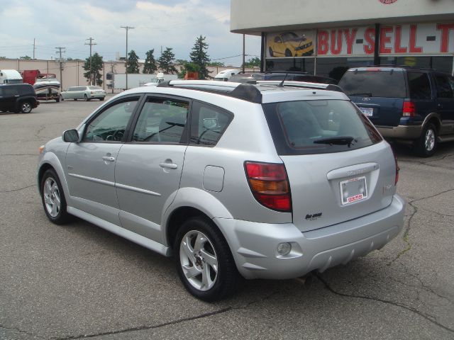 2006 Pontiac Vibe Base