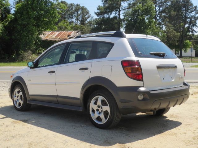 2007 Pontiac Vibe Base