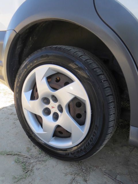 2007 Pontiac Vibe Base