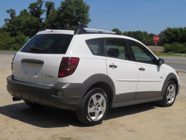 2007 Pontiac Vibe Base