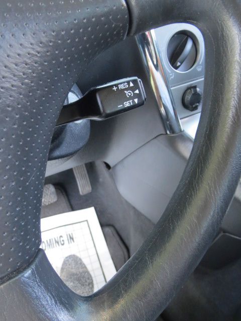 2007 Pontiac Vibe Base