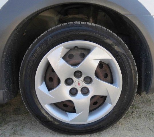 2007 Pontiac Vibe Base