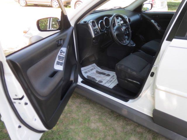 2007 Pontiac Vibe Base