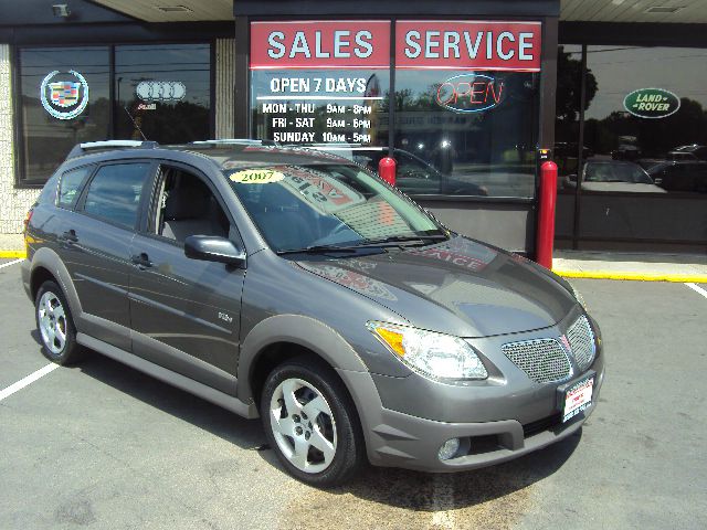 2007 Pontiac Vibe Base