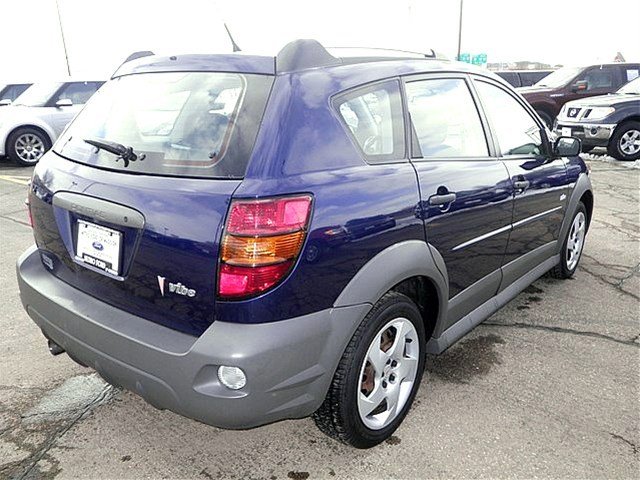 2007 Pontiac Vibe Base