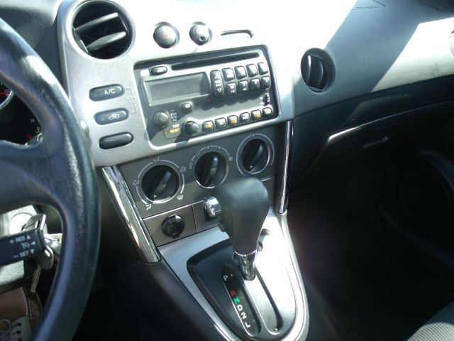 2007 Pontiac Vibe Base