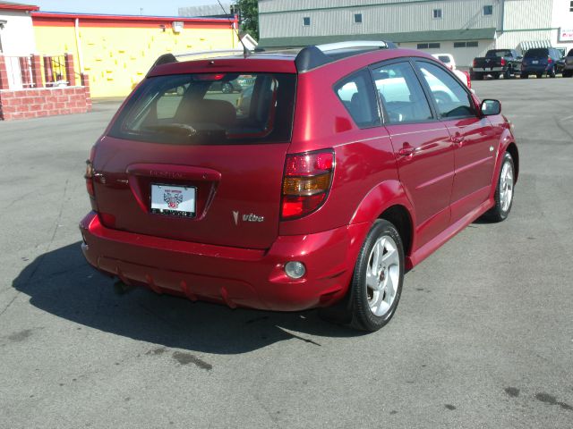 2007 Pontiac Vibe Base