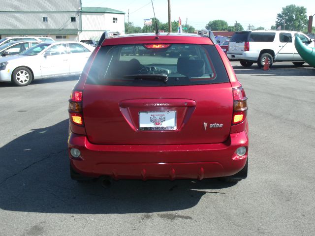 2007 Pontiac Vibe Base