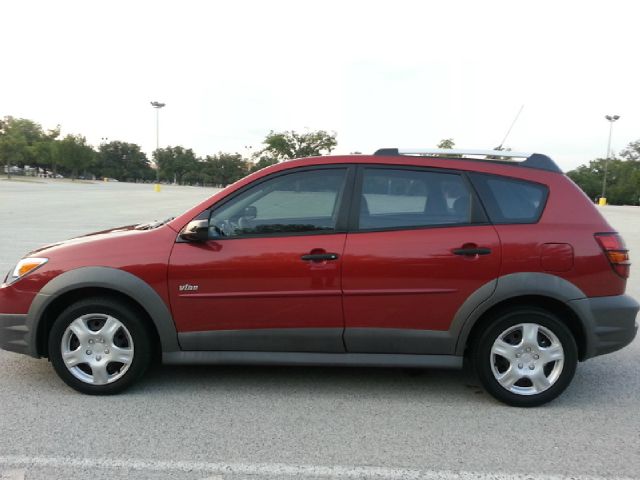 2007 Pontiac Vibe Base