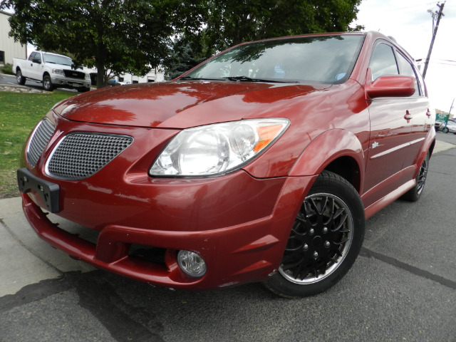 2007 Pontiac Vibe Base