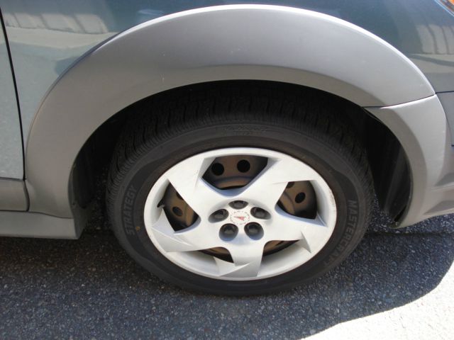 2007 Pontiac Vibe Base