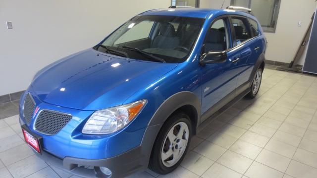 2008 Pontiac Vibe Base